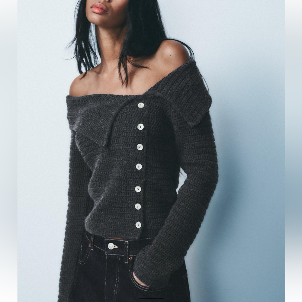 ZARA knit top with side buttons